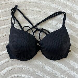 la Vie en Rose Textured Push-up Bikini Top